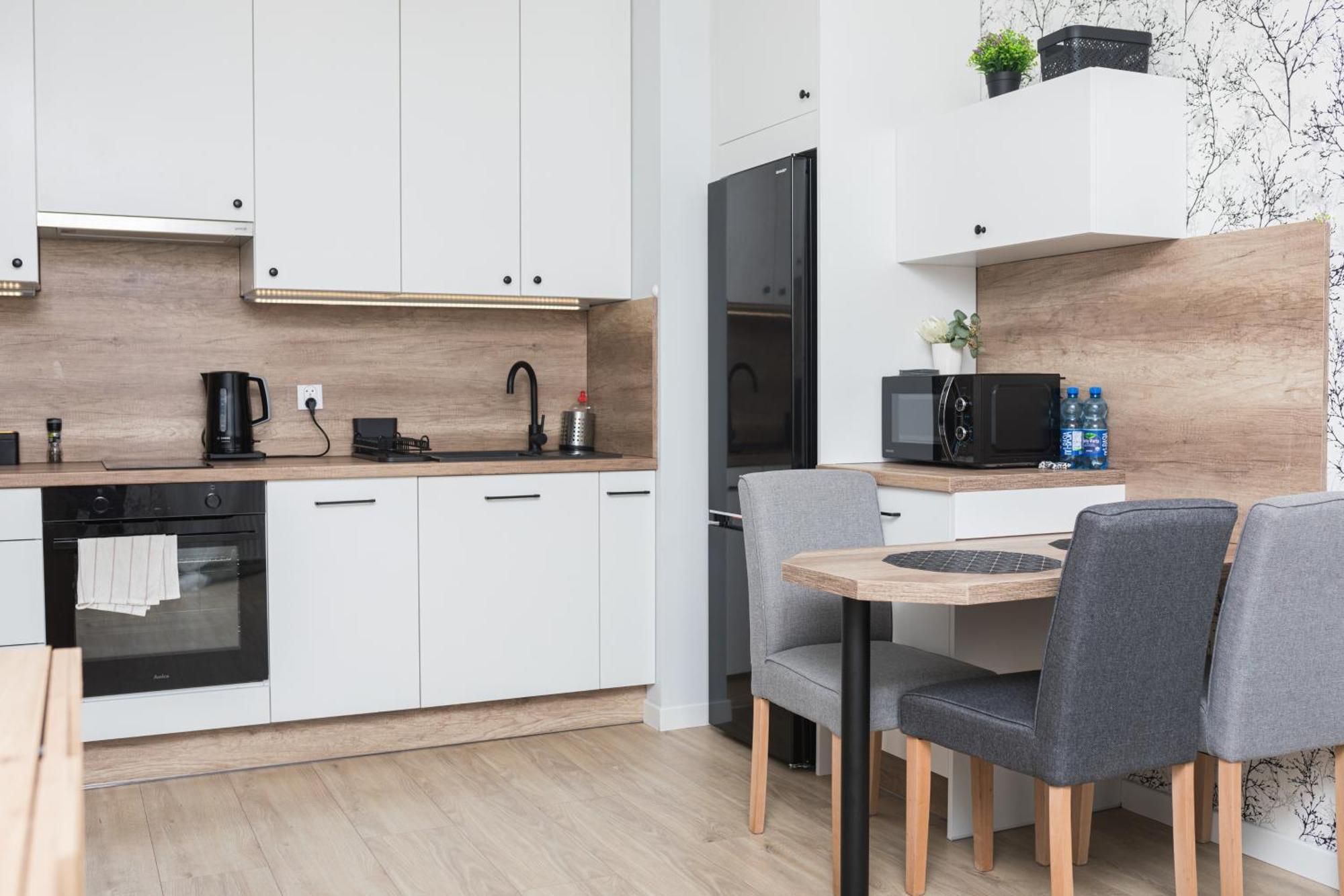 Komfort W Centrum Parking 브로츠와프 외부 사진